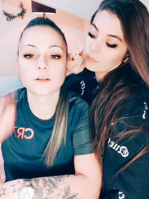 A post by @madyson0209 on TikTok caption: je t'aime tellement 🥺@amandineels8 #mavie🤍🖤 #jetaime❤ #pourtoiiiiiiii #mafemme❤️💍 #couplegoals❤ #lesbiennecouple🌈👭 #teamlgbt🏳️‍🌈❤️ #tendenciatiktok #deliretiktok #amoureuse