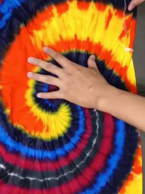 A post by @thefunoftiedye on TikTok caption: #art #foryou #tiedye #tiedyetutorial #satisfying #fyp