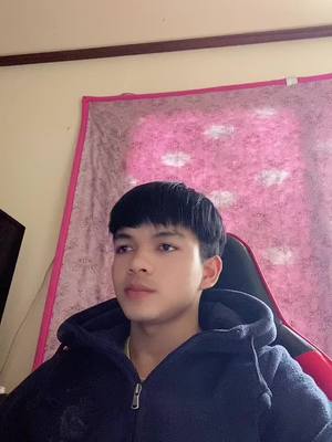 A post by @koem_ieng on TikTok caption: សម្តែងនិងហា៎ស❤️