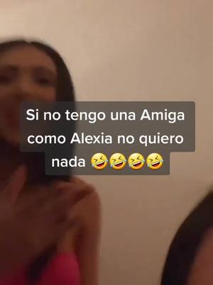 A post by @lasturbiasdeyerimuaa on TikTok caption: #yerimua #alexiacruz  no me deja #cagaragusto  a ??? #amigas???