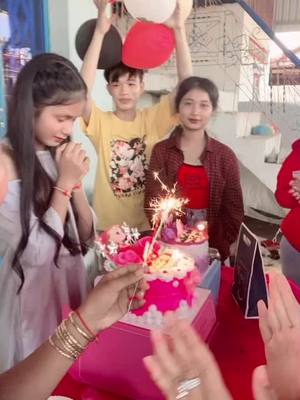 A post by @user332962622 on TikTok caption: # H BD too You ml🎂🎁🎉🎊❤️😊 ជូនអេាយសុខភាពល្អណា ទៅណាមកណាមានតានាក់ស្រលាញ់ច្រើន❤️