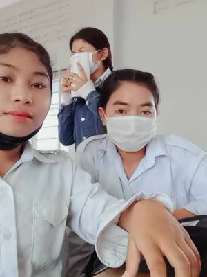 A post by @drama_999 on TikTok caption: យកមកធ្វើអី🥱🤣🤣