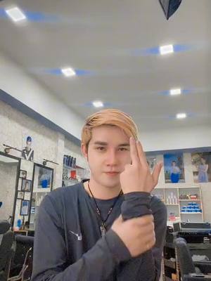 A post by @k_tang on TikTok caption: មុនគេង