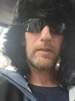 A post by @jessecarter46 on TikTok caption: #hat #cold #coldweather #10lugthuggin #truckerlife #18wheeler #foryou #foryoupage #fy #va #fuel #fuelpump