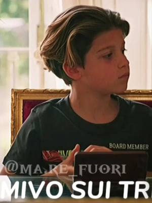 A post by @ma.re_fuori on TikTok caption: da bambino, te lo giuro, dormivo sui treni @matteopaolilloofficial #edoardoconte #edoardomarefuori #matteopaolillo   #marefuori #perte #foryou