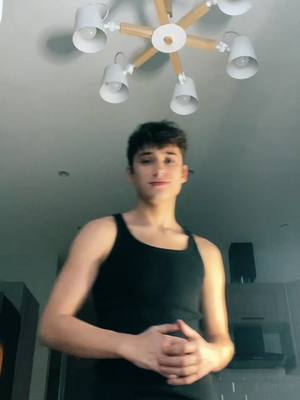 A post by @nikstonecom on TikTok caption: последний раз #fyp