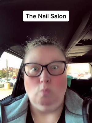 A post by @southernmafiamomma on TikTok caption: #Southernmafiamomma #nailsalon#boosynailsalon