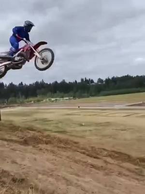 A post by @falor_moto on TikTok caption: Motocross #moto #fypシ #on