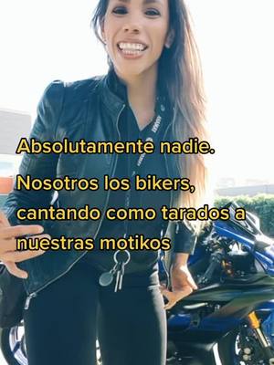 A post by @desdezer0 on TikTok caption: El amor el amor #yamaharxloverfans #r6 #biker #motos #yamaha #yamahar6 #bikersoftiktok #bikergirl #mujeres