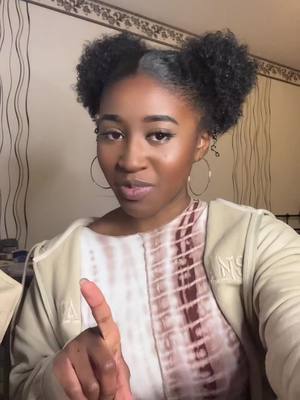 A post by @cicicindy on TikTok caption: Und was denken wir? 👀 #hair #afro #fyp #viral