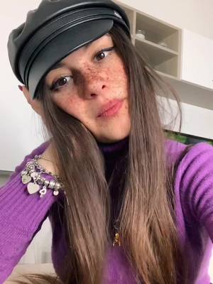 A post by @sonobarbara on TikTok caption: Te lo dico 🦋