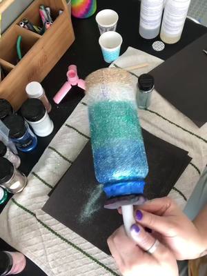 A post by @hillaryroxanne on TikTok caption: The SPARKLE and dimension this creates is 🔥🔥🔥 #beachtumbler #findyoursparkle #atthebeach #workoutmotivation #waterbottle #drinkyourwater