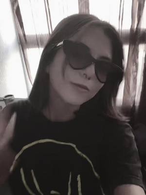 A post by @gatofantasma7 on TikTok caption: Sin contexto, solo encontré guardado este audio y quería hacerlo… #fypシ #tiktok #viral #sincontexto🤠