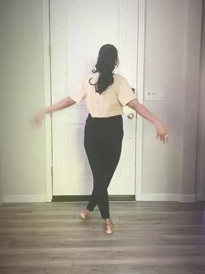 A post by @anusha.tonangi on TikTok caption: Dancing time😍 #fyp  #dance #trending #foryou #bollywood #viral #anushatonangi