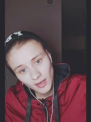 A post by @malenkaya_zlodeika on TikTok caption: #lgbt🌈 #КэтринРостов #lgbt🌈