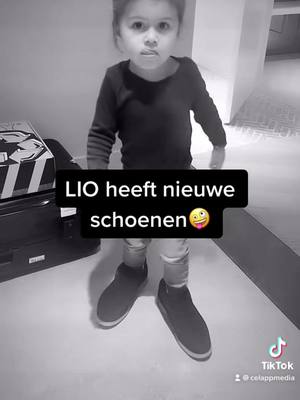 A post by @celappmedia on TikTok caption: Wat zijn jullie favorieten schoenen? 👢🩴👠👟 #sneakers #baby #shoes #funny #fun #cute #cuteness #babyfever #viral