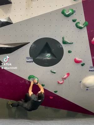 A post by @klettermaxe3485 on TikTok caption: Station 8 im #osnabloc der #boulderbundesliga #blockbarock #viral #climber #trend#fyp #bouldern #ninjawarriorgermany #ninjawarrior #fy #bouldering