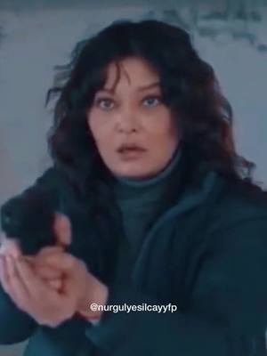 A post by @nurgulyesilcayfp on TikTok caption: #SonNefesimeKadar #NurgülYeşilçay 🔥 @nrglyslcy #турецкиесериалы #nurgulyesilcay #Mihri