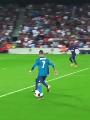 A post by @supratommy on TikTok caption: CR7#fypシ #messi #rek #rek #siuuuu #rekomendasifilm #ronaldo #football