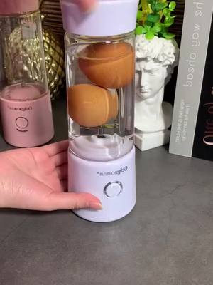 A post by @eilcocjeenshaw on TikTok caption: People who eat fruit easily can try to squeeze juice with a juicer. This portable Juicer can be used #Goodthings