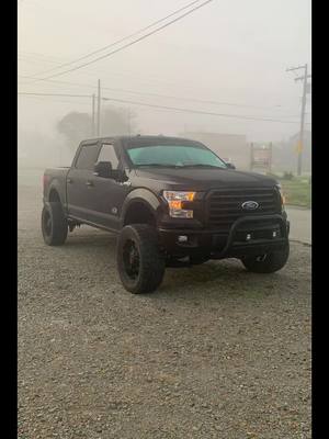 A post by @hunterphillips313 on TikTok caption: “It’s just a waste of money” #ford #dodge #ram #3500 #6speedmanual