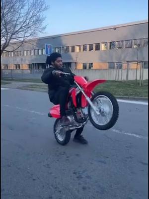 A post by @tymal_bklf on TikTok caption: 110 cfr 💕  @alexis94_bklf      #bikelife #110crf #honda