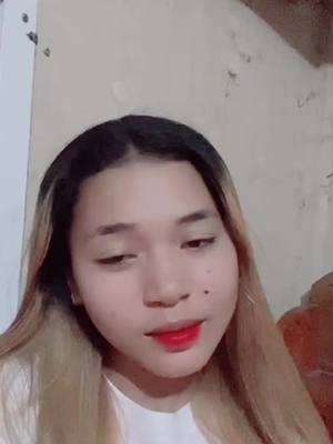 A post by @mom5566771 on TikTok caption: #គុប1សង50វីដេអូ_យាយមែនអត់ចេះកុហក់ទេ😂❤️🥰