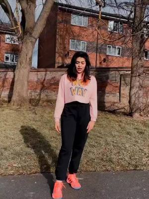 A post by @aleenaannasebastin04 on TikTok caption: 🥰✨✨✨#Outdoors #feelinggood #dance #uk #mallugram #ThatNewLookFeeling #trending #goviral