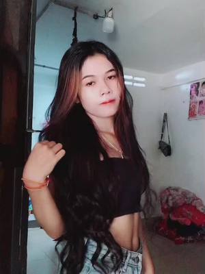 A post by @ounnix19 on TikTok caption: #រៀនរាំ