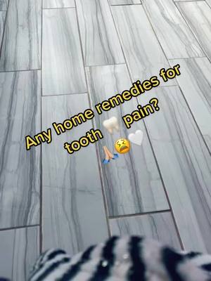 A post by @mimil0v3beauty on TikTok caption: #homeremedy#toothpain#pain#momlife#mommy#momtok#pleasehelp#sahmlife#sahmsoftiktok#momsover30#didyouknow#crazy#toothinfection#infection#tooth#fypage#fypシ゚viral#friendmoms#friendshelpingfriends#SmellLikeIrishSpring#AerieREAL