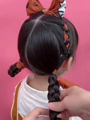 A post by @ekkmall_us on TikTok caption: #girlhairstyle #kidshair #kidshairstyles #hairstyle #fyp 😘😘😘