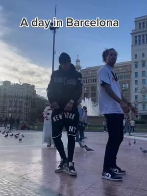 A post by @lestwinsxx on TikTok caption: Keep watching for a cute surprise at the end #LiveForTheChallenge #larrybourgeois #laurentbourgeois #lestwins #fyp #foryou