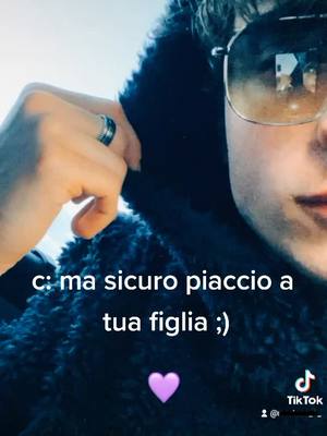 A post by @chri_il.mio.tutto on TikTok caption: mio padre 24/24h: "ero più bello io"😂 #amici21 #amiciufficiale #perte #christianstefanelli♡ #turbojr #christianamici21 #zenzonelli