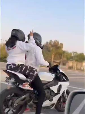 A post by @tweet2cross on TikTok caption: couple goals❤✅#amour #Love #motard