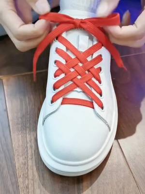 A post by @nidout on TikTok caption: #shoelace