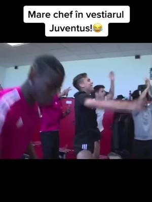 A post by @22sebica on TikTok caption: #fypシ #juventus #pemanele😂😂 #viral #like❤️👈 #🙏