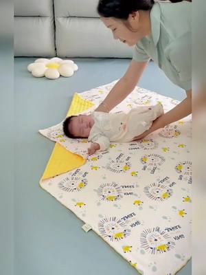 A post by @parenting_knowledge on TikTok caption: The secret that the nanny will not tell, so wrap the child to go out#parenting #babyproduct #baby #babylove