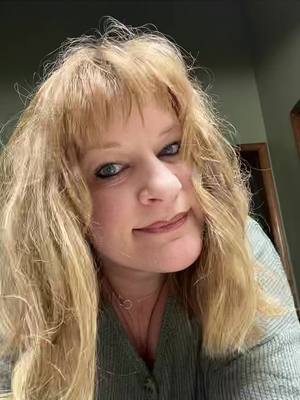 A post by @mrenee74 on TikTok caption: #nofilter#40+#singlemom