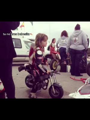 A post by @alejandrafdez22 on TikTok caption: #fypシ #Motorsport #girlpower #motorcycle #destacame #parati