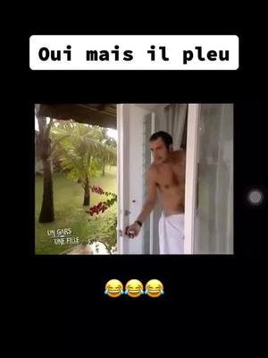 A post by @bananaxytb on TikTok caption: #charo #ungarsunefille #abonner_max🔝 #fyp #pourtoi #loulou #2000 #vacance #fornite #jean