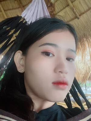 A post by @kimmey493 on TikTok caption: ទាំងទទឹក ទាំងរងា🥹😎