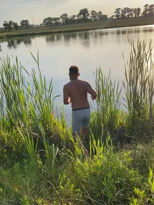 A post by @austinmassey739 on TikTok caption: There ain’t nothing like a good ole dip and pretty sunset #countrylife #sunset #theboys #baileyzimmerman #foryoupage #fyp #FrunktheBeat