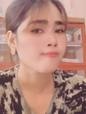 A post by @khkh1113 on TikTok caption: លឺចឹង😜