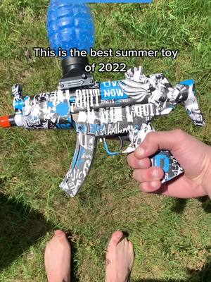 A post by @beadblaster on TikTok caption: This is the BEST summer toy of 2022. 🔥🔥🔫