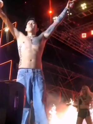 A post by @jayparkfp on TikTok caption: 2022 version 😜 #jaypark #mommae #jayparkfancam #khiphop #jayparkfan #jayparkmommae #jayparkitrighthere #jayparkisoverparty #mommaejaypark #mommaedance