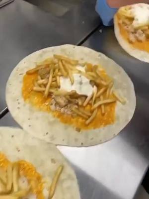 A post by @otacosroubaix on TikTok caption: Préparation de O'Tacos #pourtoi #pourtoii #foryou #foryoupage #fy #fyp #viral #otacos #otacosroubaix #frenchtacos #tacos