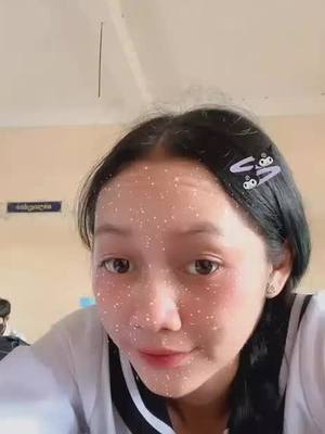 A post by @_pu_comeback_ on TikTok caption: #កុំក្បត់មនុស្សដែលស្រឡាញ់អ្នក🙂💔😥 #fyp 💁🏻‍♀️💗