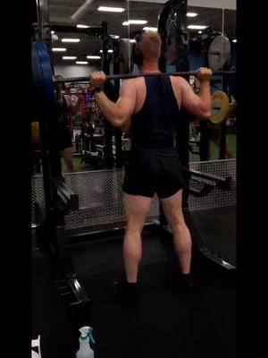 A post by @thatfitnessguy99 on TikTok caption: not great deapth but 315lbs 😋😋 #GymTok  #Squat #315 #thickerthanasnicker