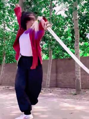 A post by @kongfulife on TikTok caption: Swordsgirl #kungfu #shaolinkungfu👊 #respect #fyp #sword