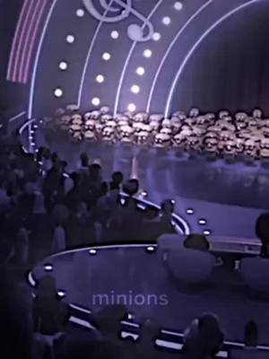 A post by @minions1341 on TikTok caption: uva uva bombón versión minions 😋🤙🏻#tiktok #minionssquad💫 #viral #parati #flypシ #listo #tiktok @tiktok